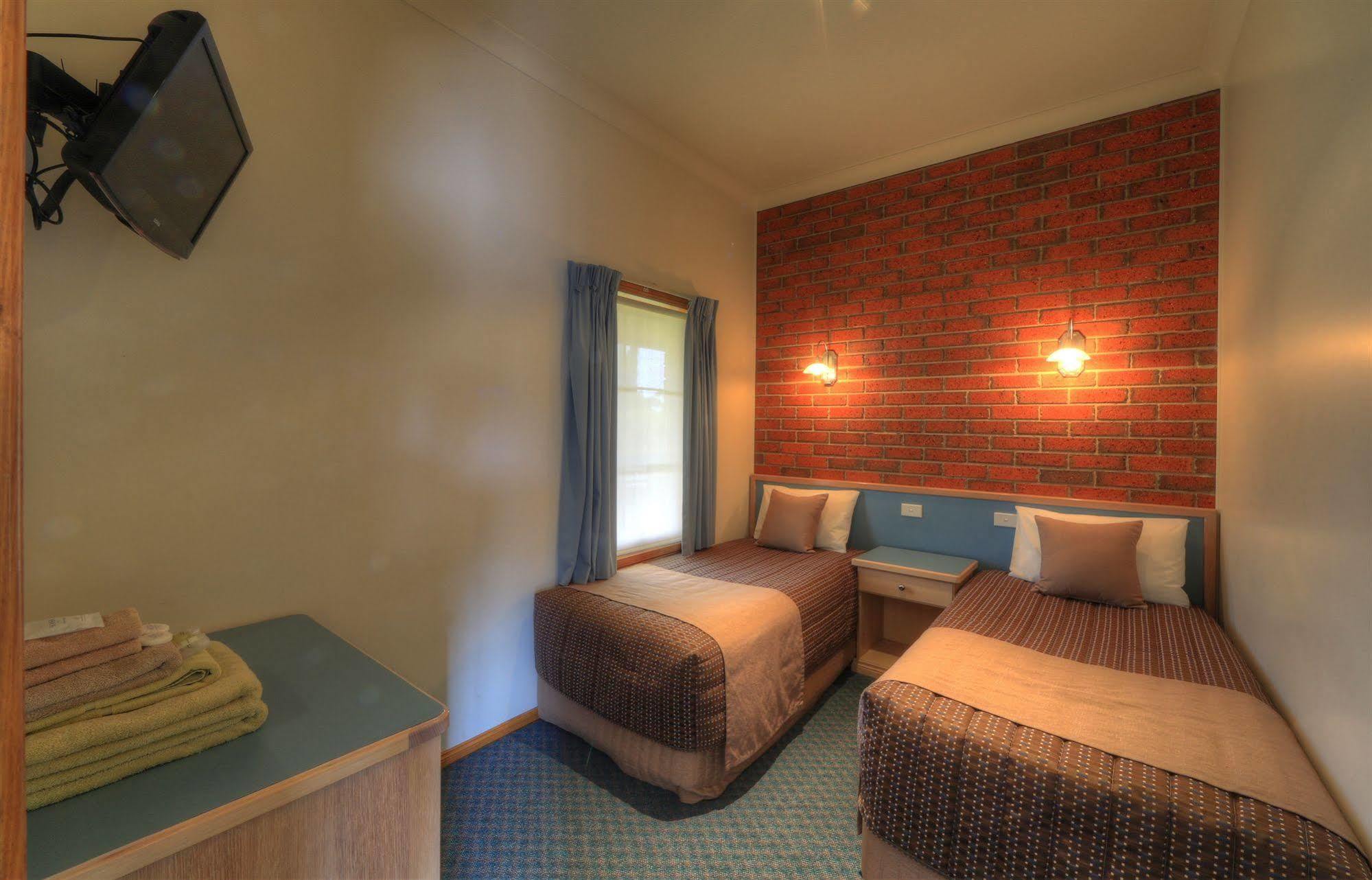 Bairnsdale Tanjil Motor Inn 외부 사진